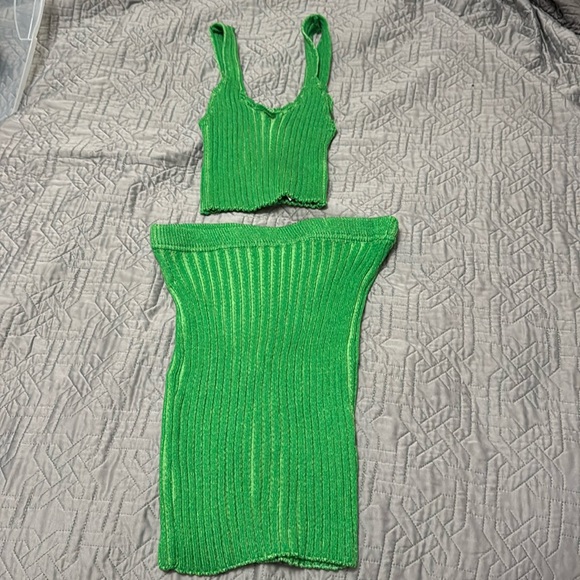 Skirt set - Picture 2 of 2